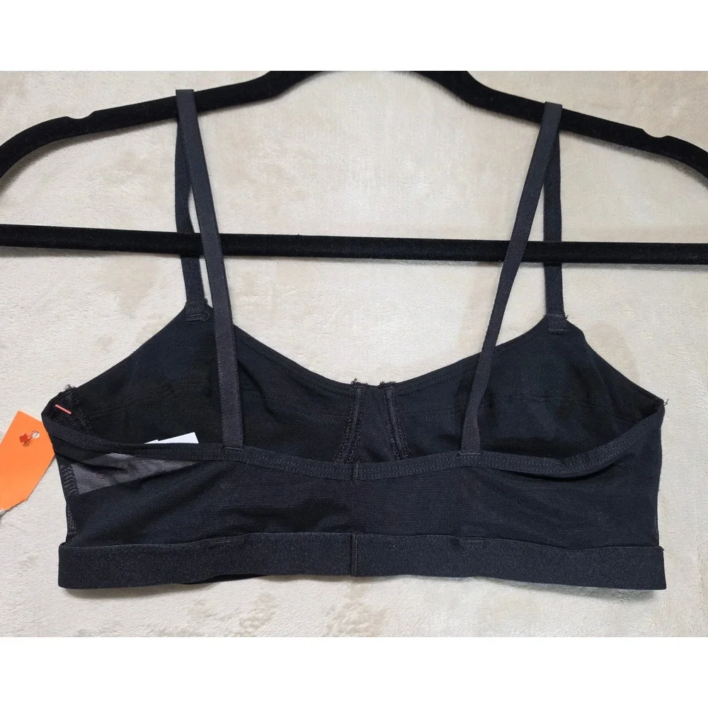 Colsie Women‎ Black Cotton Blend Wireless Mesh Back Bralette Size Small NWT
